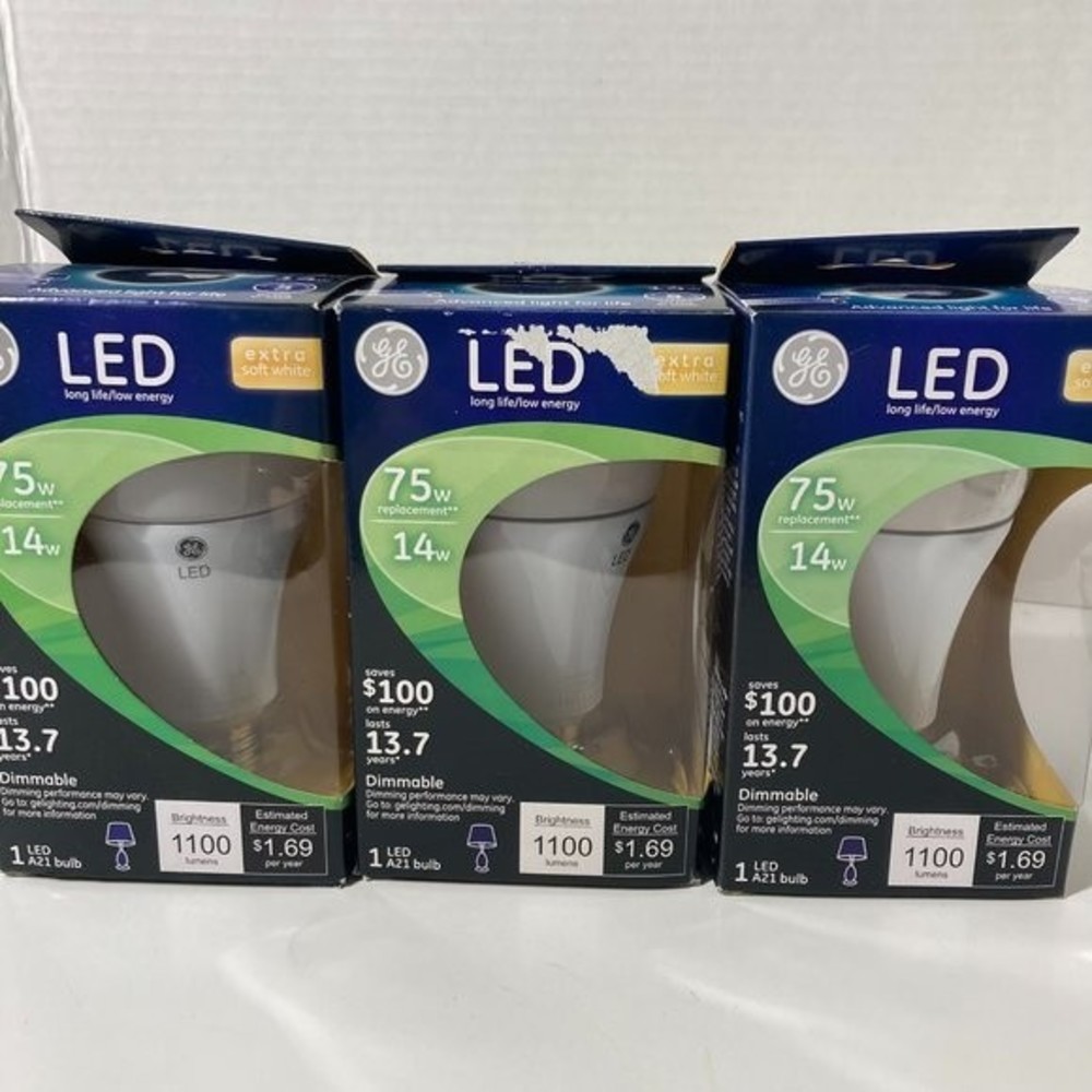 GE LED Extra Soft White 75w Replacement 14w Dimmable Light Bulbs